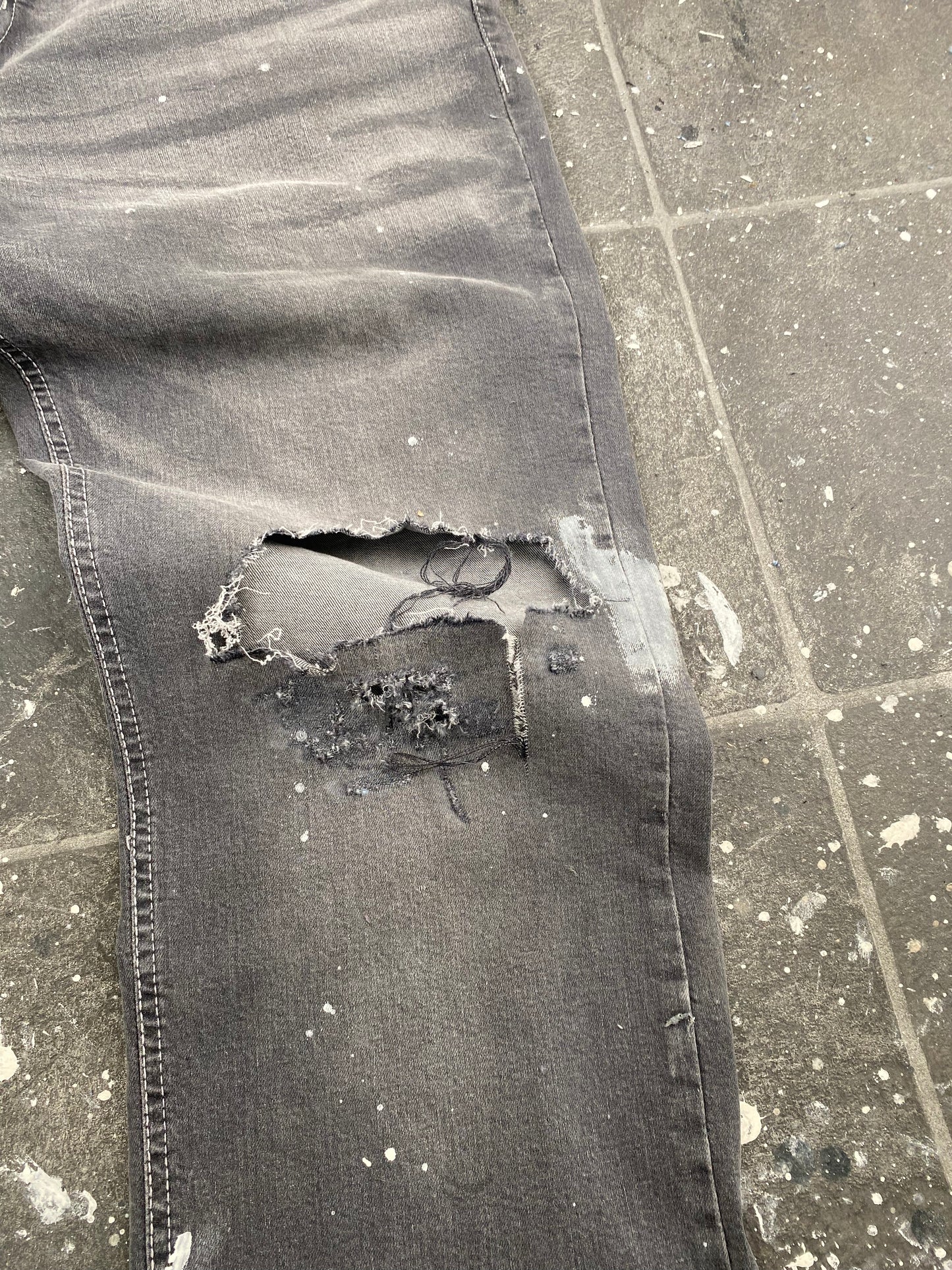 Destroyed Jeans - Grey