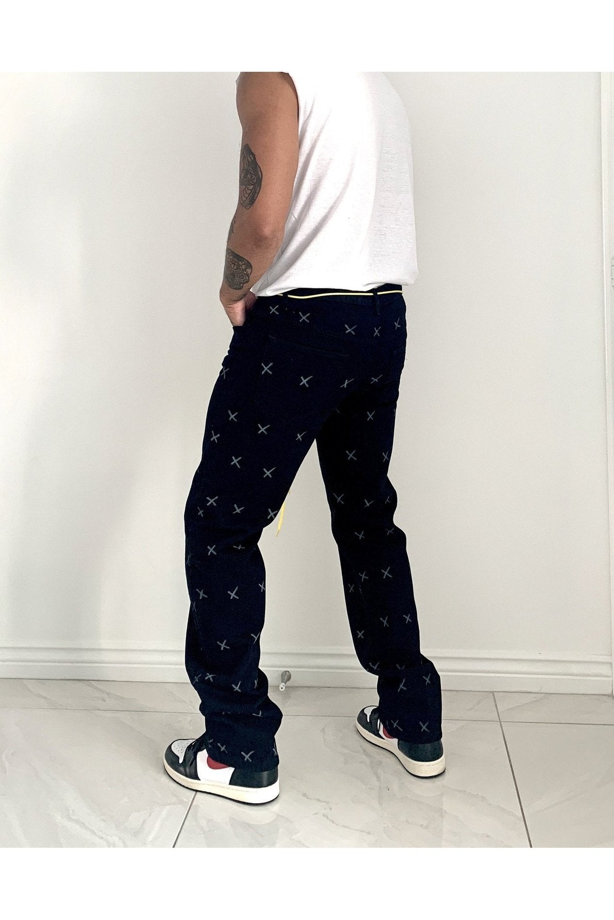 Cross Jeans - Black.